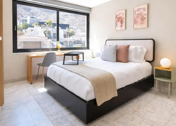Premier Twin With Exclusive Rooftop